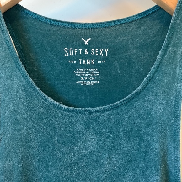 American Eagle Soft & Sexy Tank - Picture 2 of 3